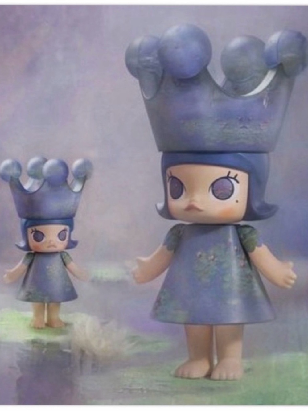 Pop Mart Mega Royal Molly Monet 400% Figure - Purple - Picture 3 of 5